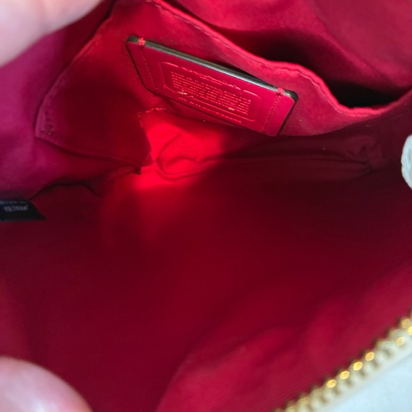 Coach Field Flora Print Crossbody Bag and Wristlet Set Chalk F59848 F86926 - Picture 14 of 16